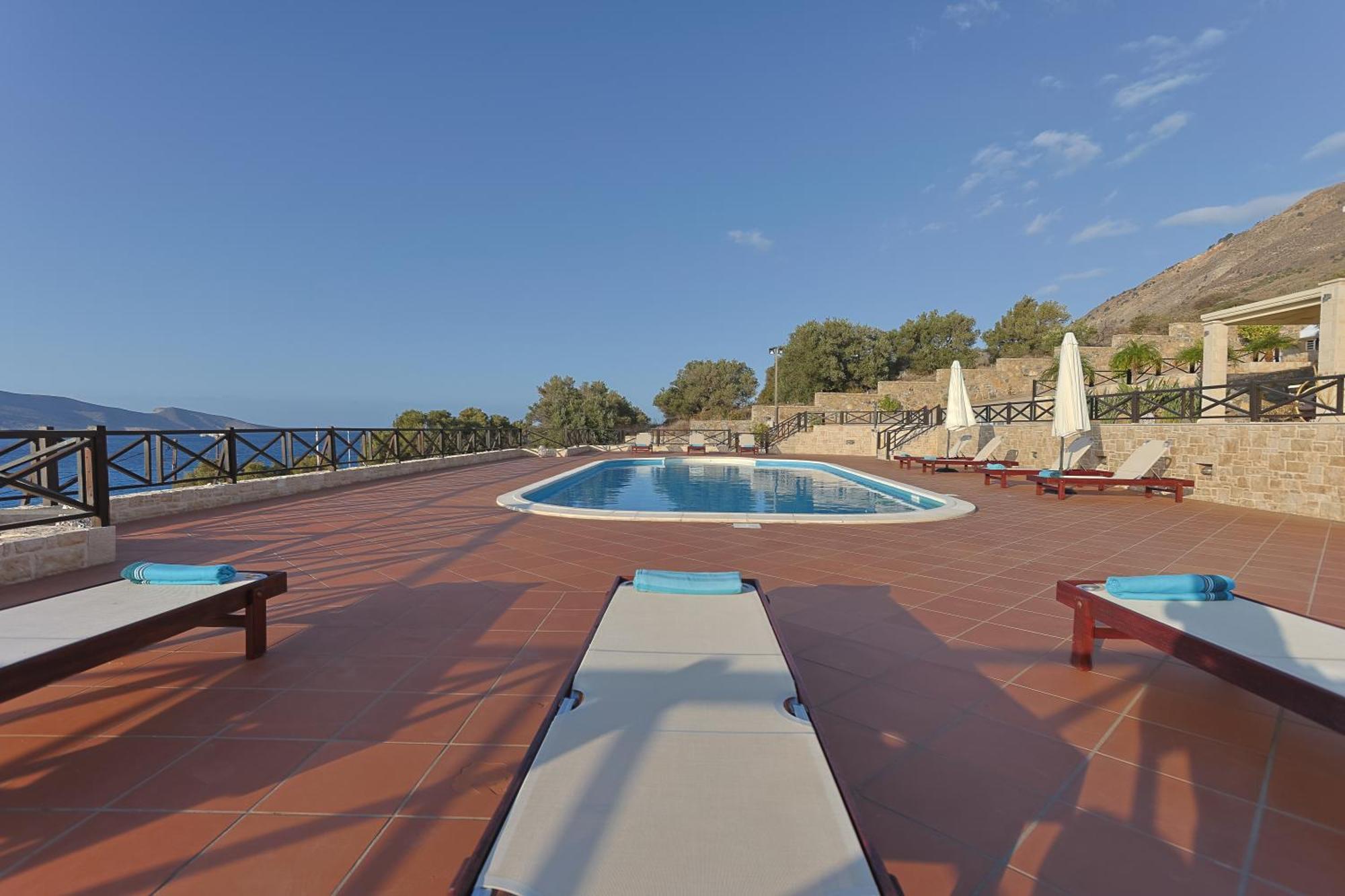 Tholos Boutique Houses Καβούσι Εξωτερικό φωτογραφία